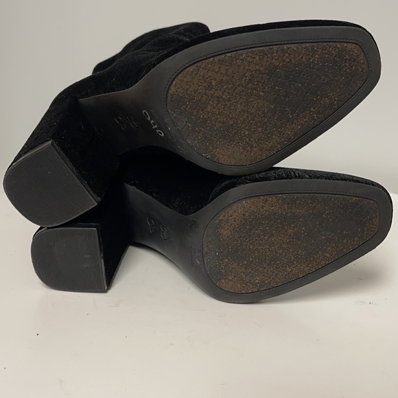 Jessica Simpson Aninada Velvet Embossed Block Heel Ankle Booties Size 9.5 Black - Picture 8 of 9
